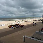 Met Frontaal Zeezicht Apartman Middelkerke